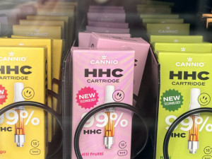 Jihomoravští hygienici objevili elektronické cigarety s látkami HHC nebo THCP