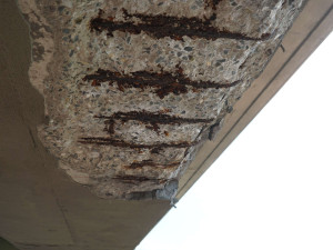 Silničáři zavřou část mostu přes dálnici D2 u brněnského obchodního centra. Řidiče čeká půlroční omezení