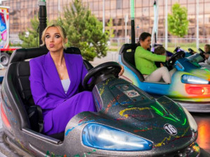 Léto je tady a známé tváře se i s rodinami baví na Planetě zábavy