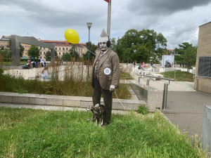 VIDEO: V Brně slaví 170 let od narození Leoše Janáčka. Věnovali mu videoklip či módní přehlídku
