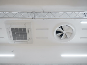 Pár jednoduchých tipů, jak přežít vedro bez úhony