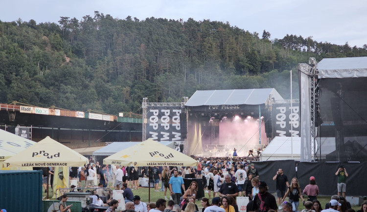 FOTOGALERIE: Na brněnském velodromu probíhá Pop Messe. Podívejte se na fotky