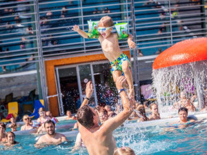 Aqualand slaví 11. narozeniny, pořádá šampionát maskotů, vystoupí kapela Slza