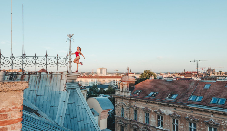 Walking the Edge of Brno.