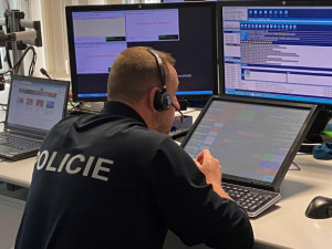 Dnes je den tísňové linky 158. Policie přijme hovor každé dvě minuty