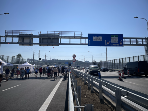 VIDEO: Estakáda velkého městského okruhu se na den otevřela veřejnosti. Motoristé se zde projedou až v neděli