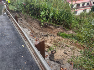 VIDEO: Policisté v kraji monitorují povodňovou situaci. Letecká služba mapuje stav rozvodněné Dyje