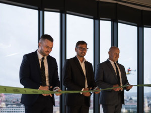 Nejmodernější kancelářská budova ve střední Evropě otevřela své dveře ve Vlněně