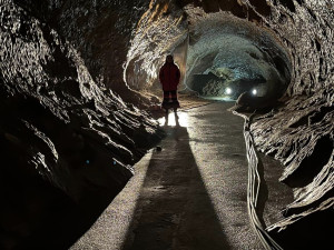 Voda v Punkevních jeskyních poškodila elektroinstalaci. Část trasy zůstává uzavřená