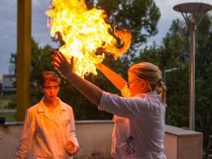 Kam o víkendu na jižní Moravě? Na noc vědců nebo festival burčáku