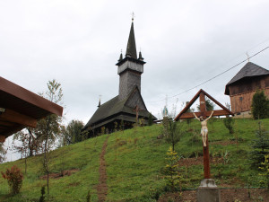 Brněnští odborníci pomáhají určit stáří dřevěných kostelů na Ukrajině