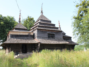 Brněnští odborníci pomáhají určit stáří dřevěných kostelů na Ukrajině