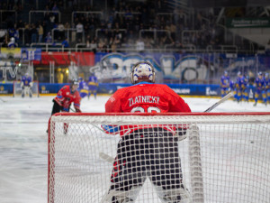 FOTOGALERIE: Podívejte se, jak vypadala atmosféra před hokejovým zápasem MUNI a VUT