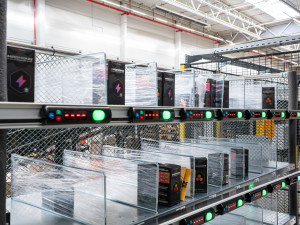 Česká e-commerce komunita se potkala v Brně. Během Authentica Day se poprvé ukázali i noví roboti