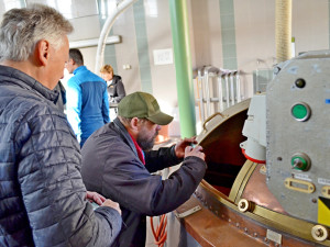 Stovky lidí zavítaly do vyškovského pivovaru. Prohlédli si areál a diskutovali o jeho budoucnosti