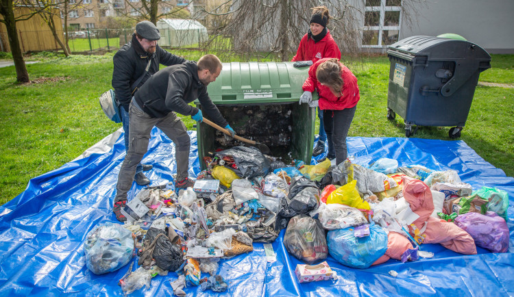 Dvůr Králové nad Labem čelí růstu nákladů na likvidaci odpadu. Připlatí si zhruba 37 procent