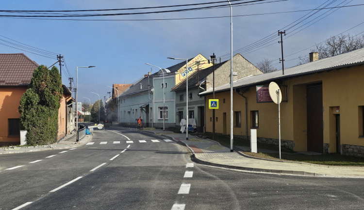 Kozlovice se po pěti měsících otevřou, ulice 9. května se naopak uzavře. Přerovu to i tak výrazně pomůže