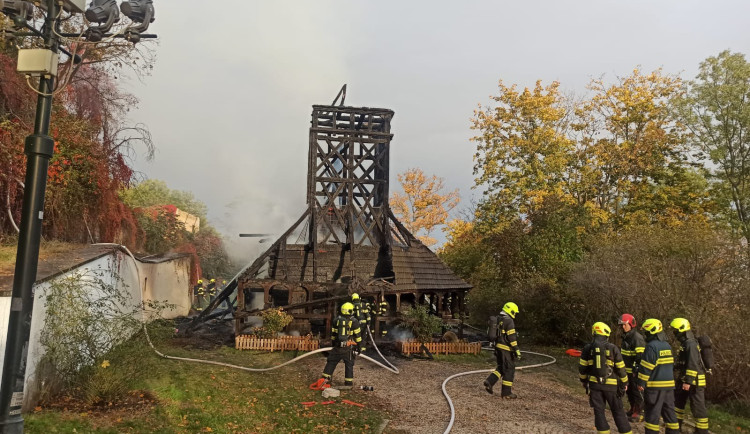 Praha nechá opravit vyhořelý kostel svatého Michaela, na rekonstrukci dá 45 milionů