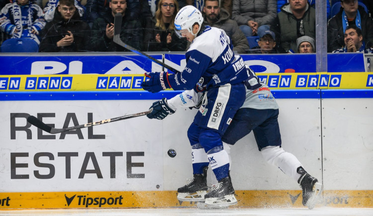 Hokejisté Plzně vyhráli v Brně 3:2 po nájezdech, rozhodl Holešinský