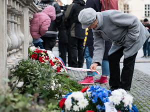 Kam o víkendu na jižní Moravě? Na průvod strašidelných čertů nebo si připomenout výročí revoluce