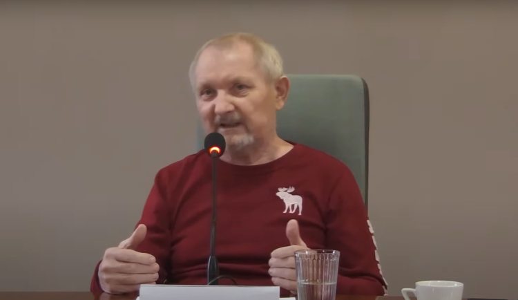 Zemřel první primátor Jihlavy Vratislav Výborný