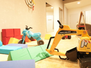 GoldBee otevřela obchod ušitý na míru nákupy s dětmi