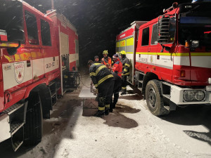 VIDEO: Hasiči i policisté pátrali po čtyřech mužích, kteří se ztratili ve vojenském prostoru. Šlo o cvičení