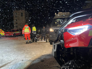 VIDEO: Hasiči i policisté pátrali po čtyřech mužích, kteří se ztratili ve vojenském prostoru. Šlo o cvičení