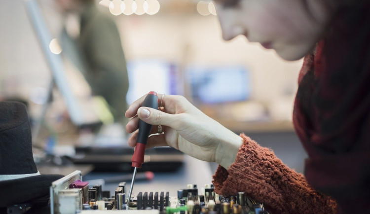 it-disposal-7189215_1280