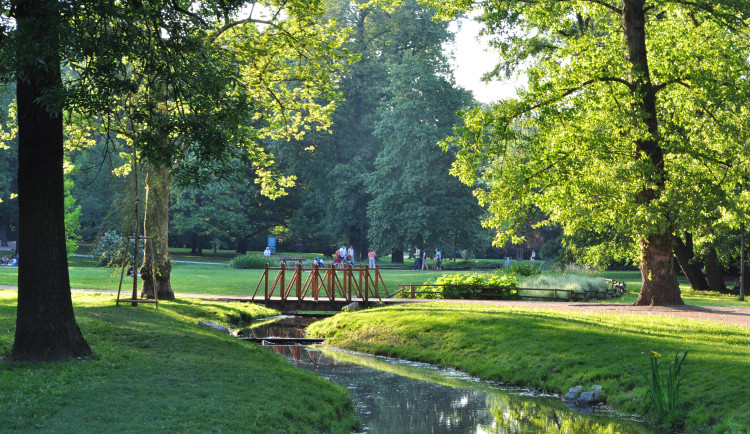Brno podpoří výstavbu třinácti parků za třicet milionů korun. Nejnákladnější je revitalizace Čertovy rokle