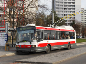 Dopravní podnik v Brně se chce příští rok rozloučit s trolejbusy 21Tr. Po městě jich jezdí ještě patnáct