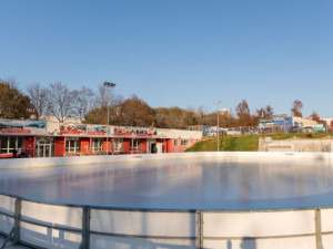 Přijďte si užít vánoční pohodu na kluziště Vodova a Lužánky