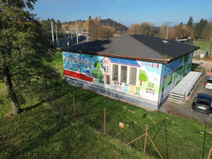  Měnírna u zoologické zahrady má nový kabát