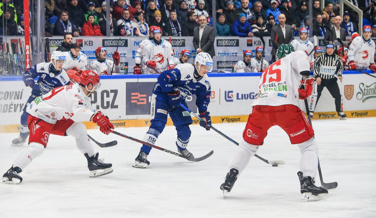 Vánoční zápas Kometa zvládla a i potřetí v sezoně obrala o body Třinec