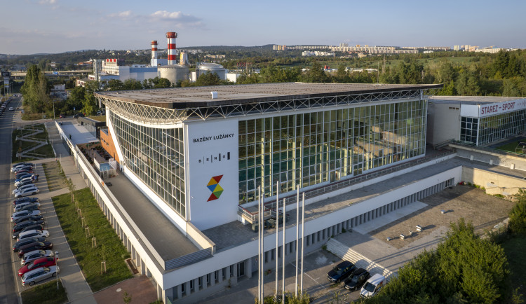 Starez_bazen_Luzanky