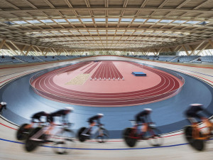 Nová hala pro dráhové cyklisty a atlety v Brně bude vypadat jako dřevěný pavilon