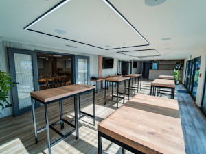 Nový konferenční sál pod Pálavou je ideální pro teambuilding nebo workshopy