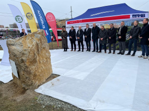 Obyvatelé brněnského sídliště Kamechy se dočkají rychlejší dopravy. Začala stavba tramvajové trati