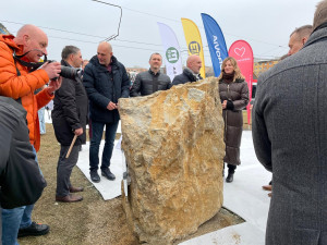 Obyvatelé brněnského sídliště Kamechy se dočkají rychlejší dopravy. Začala stavba tramvajové trati