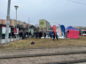 Obyvatelé brněnského sídliště Kamechy se dočkají rychlejší dopravy. Začala stavba tramvajové trati