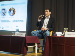 Změny v Nové zelené úsporám i výhody sdílení energií představil ministr Hladík a hosté na debatě plné energie v Boskovicích