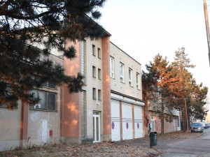 Blíží se referendum ve Znojmě. Lidé zvolí osud bývalých Městských lázní i hasičské zbrojnice