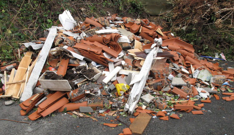 foto_stavebni_sut_foto_Usuario_Wikimedia