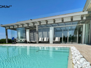 Atypické hliníkové pergoly a zimní zahrady jsou pro Lignum CZ standardem