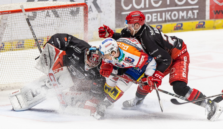 Tomáš Pavelka: Bolí to, ale jsem hrdý. Hradec končí, stále žije šance na bronz