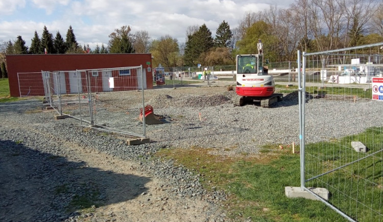 Ve strážnickém přístavu na Baťově kanále začala stavba provozního zázemí