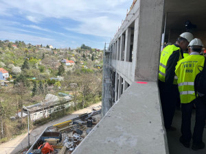 V Brně dokončují obří vzdělávací komplex. Pojme tisíce studentů, mohou tam vyvíjet léky
