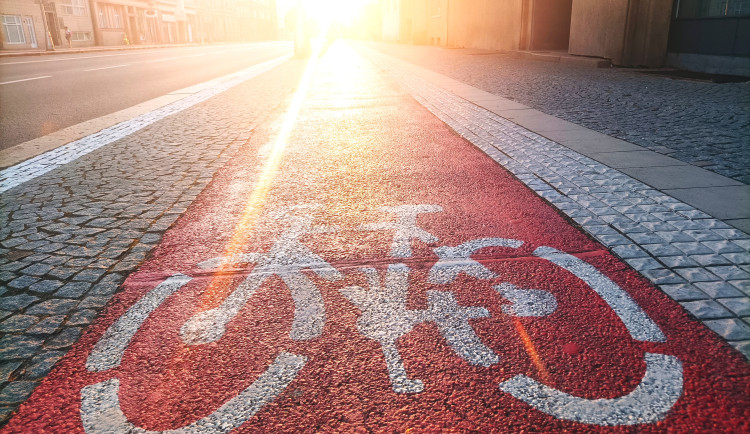Hradec Králové připravuje stezku pro pěší a cyklisty v ulici Kladská