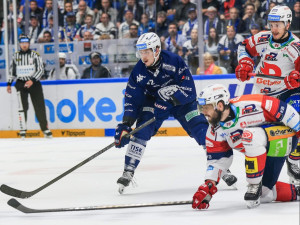 Hokejisté Brna vyhráli v Pardubicích 4:2 a v neděli mohou doma slavit titul