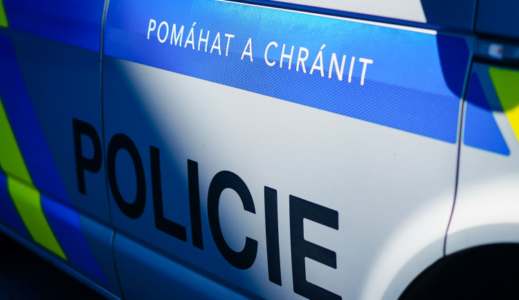 Policisté pátrali po 13letém chlapci, který utekl z dětského zařízení